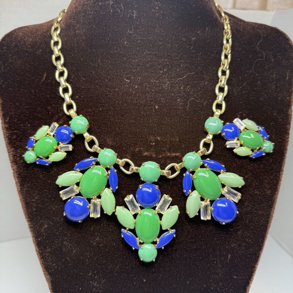 Stella & Dot Juniper Statement Necklace - Picture 3 of 10